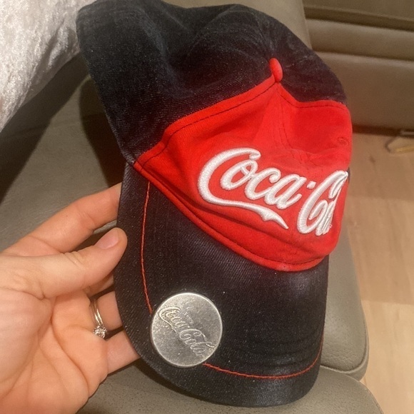 Coca-Cola Denim Cap with Opener red black - Picture 2 of 4